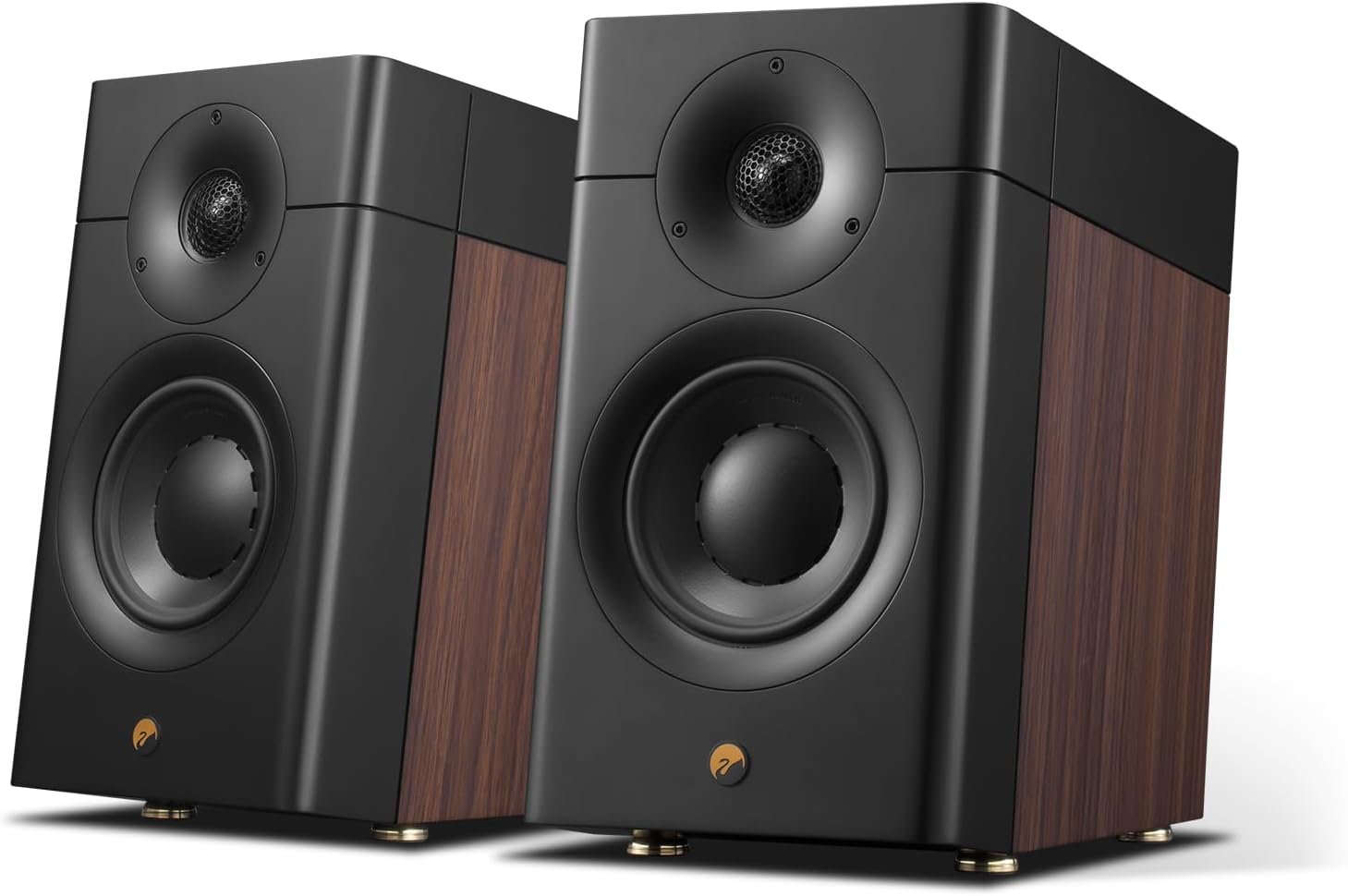 HiVi-Swans D3.1 MKII passive bookshelf speaker with 6.5-inch driver and soft dome tweeter, high-fidelity stereo sound for audiophiles under $600.